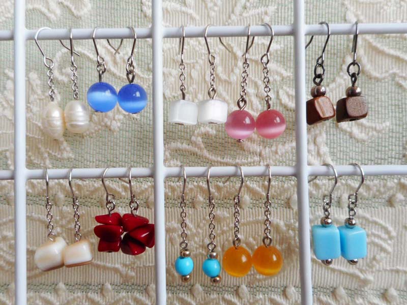 ピアスセットの画像がここに入っています